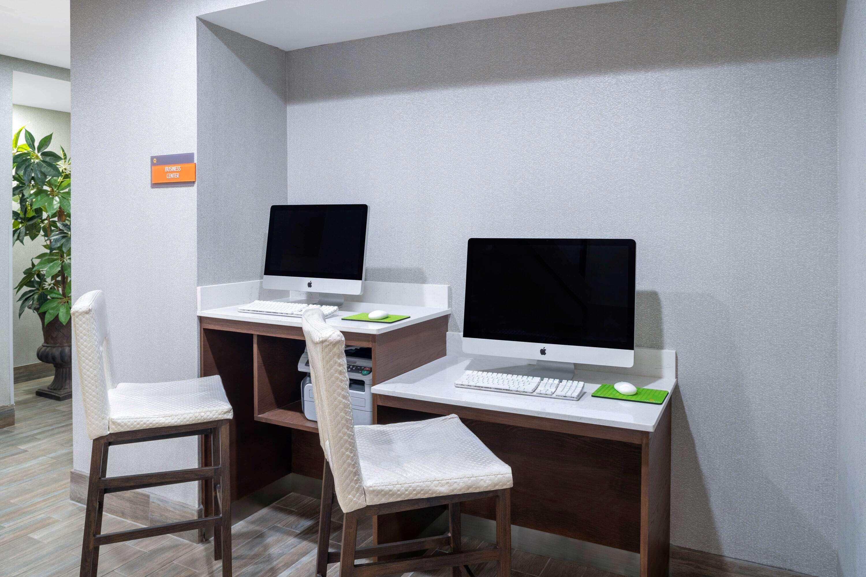 La Quinta Inn & Suites By Wyndham-Albany Ga Εξωτερικό φωτογραφία